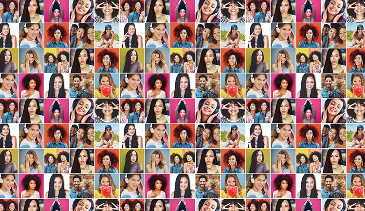 Mosaik aus vielen Frauenportraits